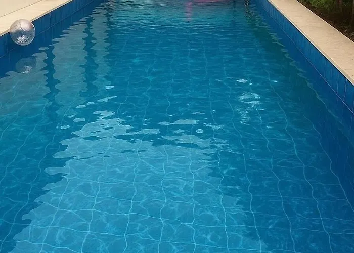 Villa Near T1 Airpor, Garden With 20m Pool Villa, Family & Group Event & Ktv