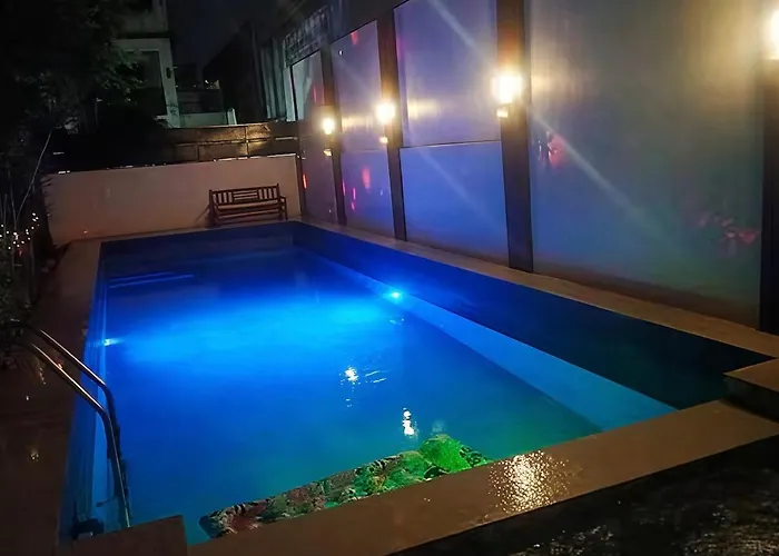 Near T1 Airpor, Garden With 20m Pool Villa, Family & Group Event & Ktv Villa *