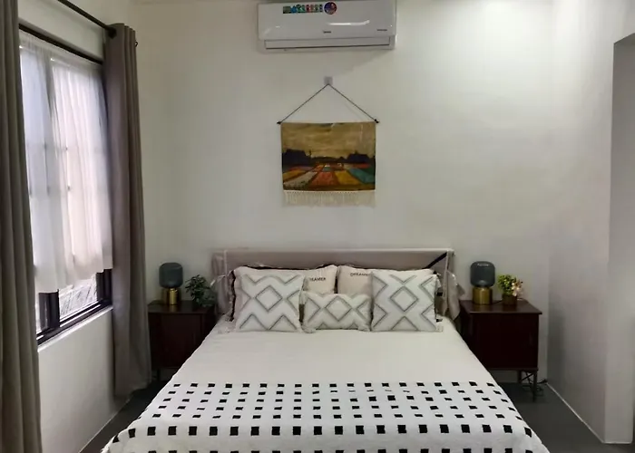 Near T1 Airpor, Garden With 20m Pool Villa, Family & Group Event & Ktv Villa