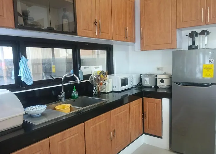 Near T1 Airpor, Garden With 20m Pool Villa, Family & Group Event & Ktv Villa *